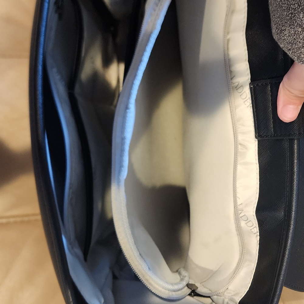 Purse/Backpack - image 3